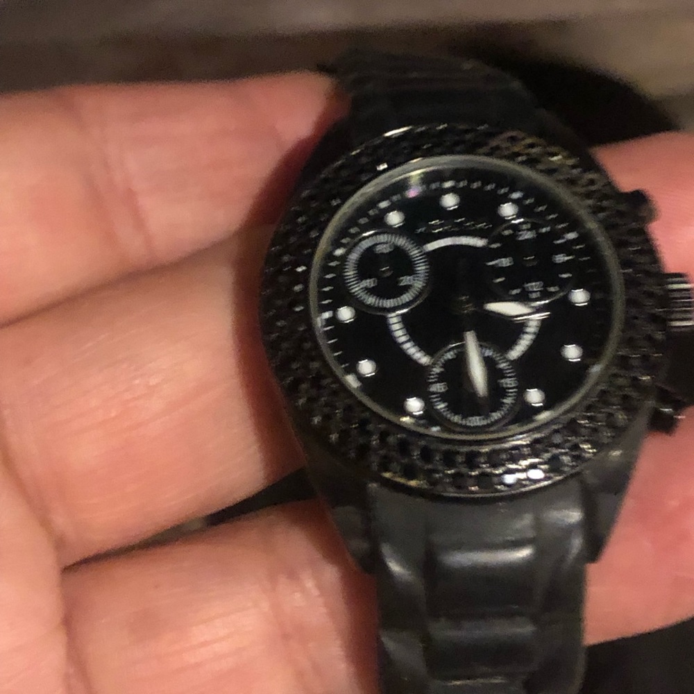 Agatha watch